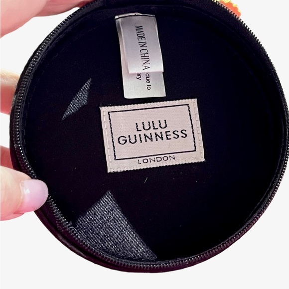 LULU GUINNESS Kiss and Make up black satin compact make up mirror. - Picture 2 of 5